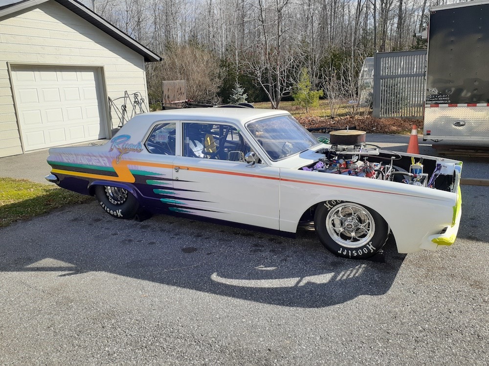 Chris 1965 Dart with SV1 to Cloverleaf spacer