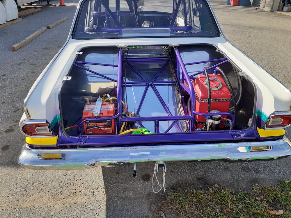 Chris 1965 Dart with SV1 to Cloverleaf spacer